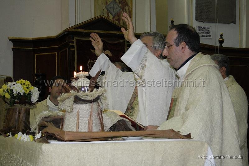 Immagine 224.jpg - 11Gennaio 2010 -  Celebrazione Eucaristica presieduta da padre Calogero Peri, Ofm Cappuccini.